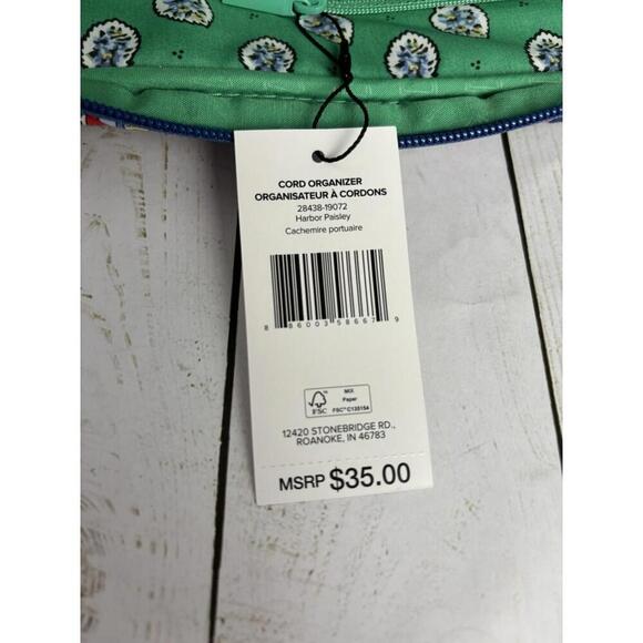 Vera Bradley Cord Organizer Tech Case Harbor Paisley 8x6x1.5 - Picture 4 of 6